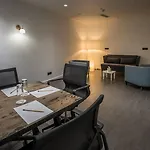 Holm Boutique & - Ik Collection מלון