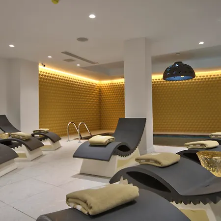 Holm Boutique & - Ik Collection