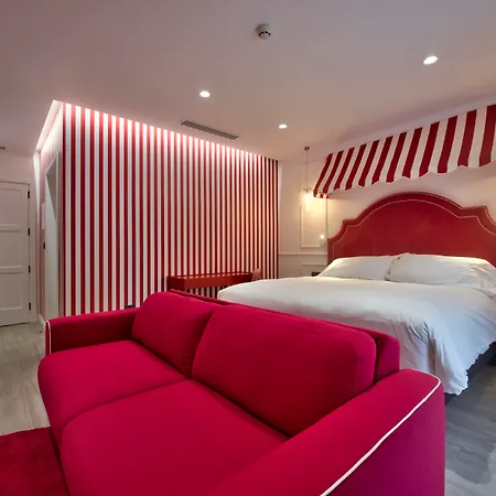 Holm Boutique & - Ik Collection St. Julian's