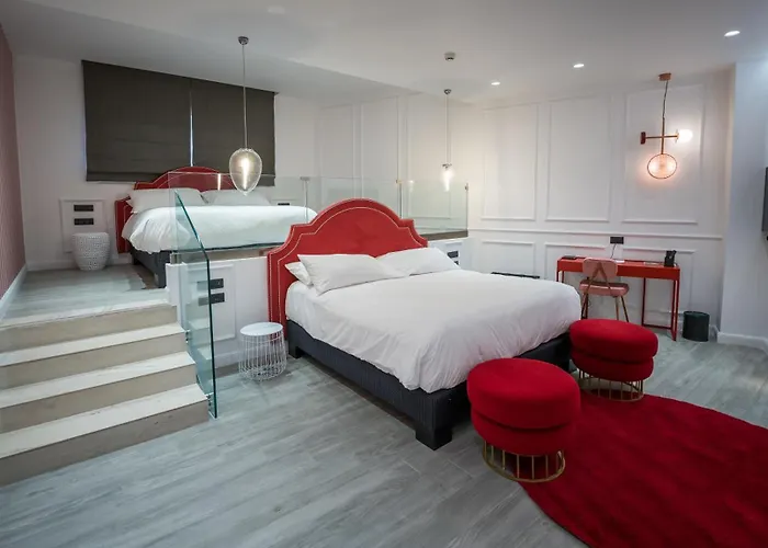 Ξενοδοχείο Holm Boutique & - Ik Collection 4*