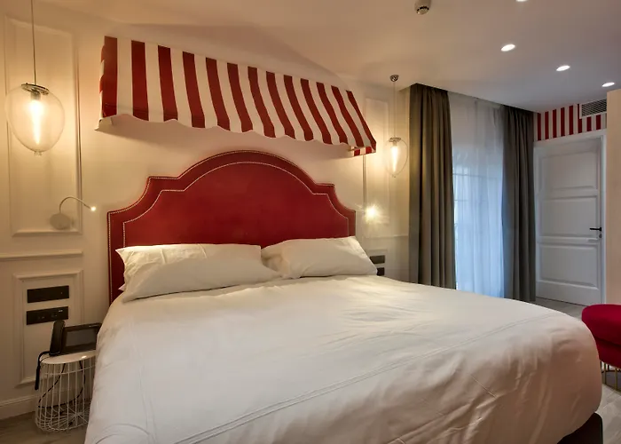 Hotel Holm Boutique & - Ik Collection 4*