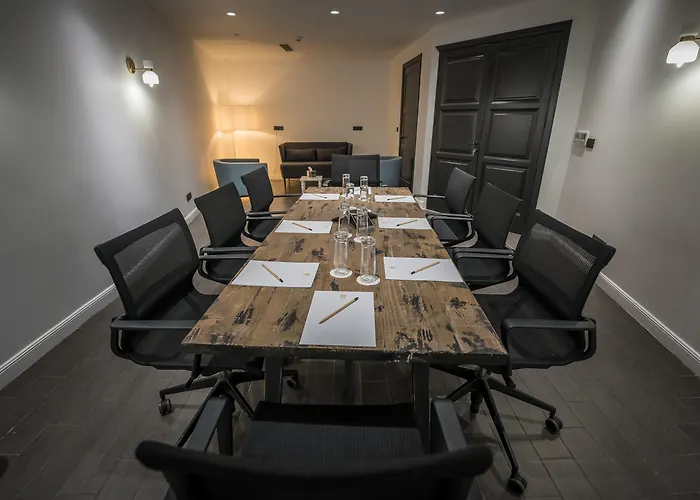 Hotel Holm Boutique & - Ik Collection 4*